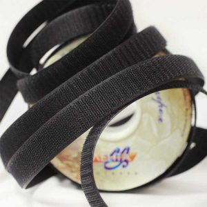 Лента крючковая